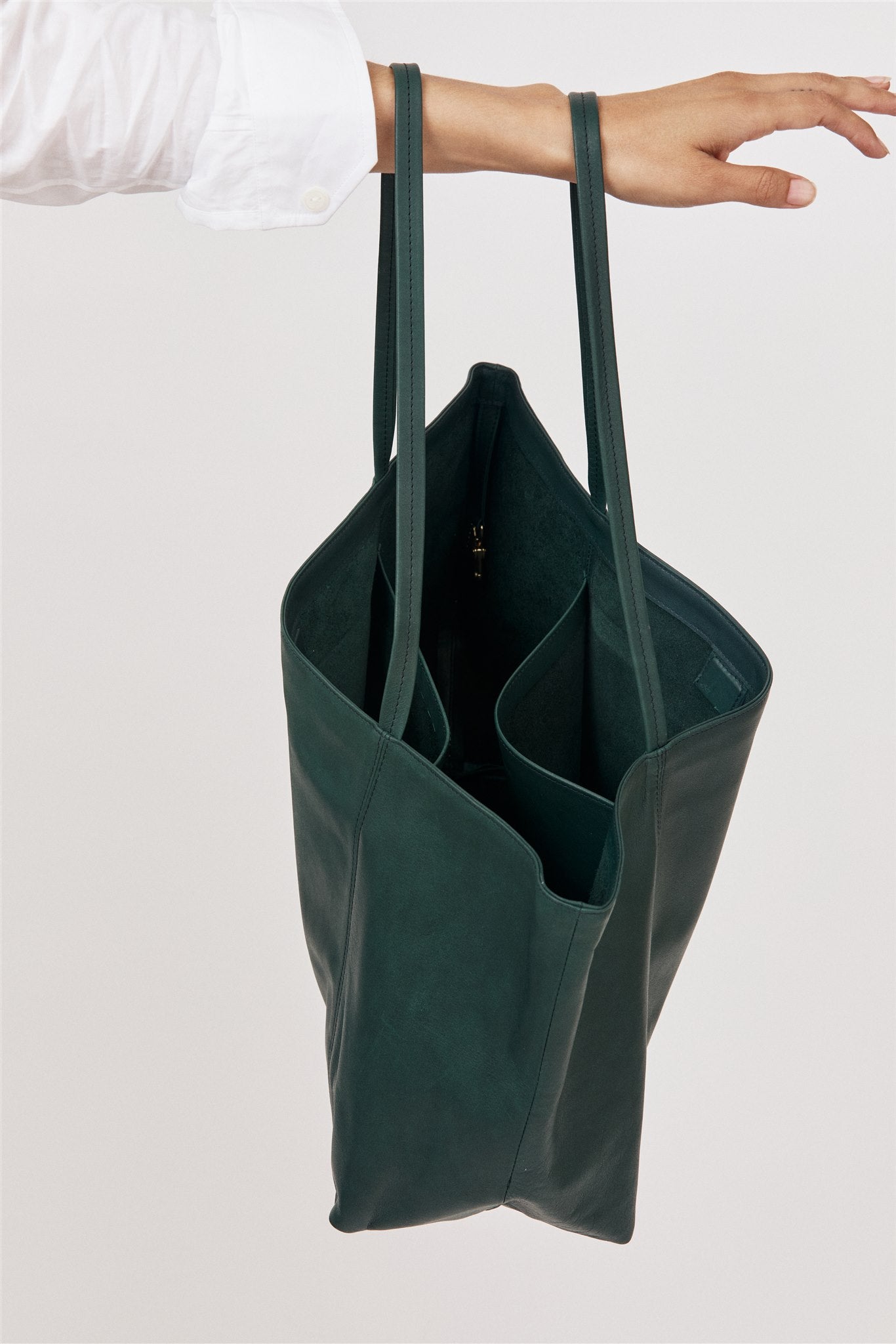 Makena Tote