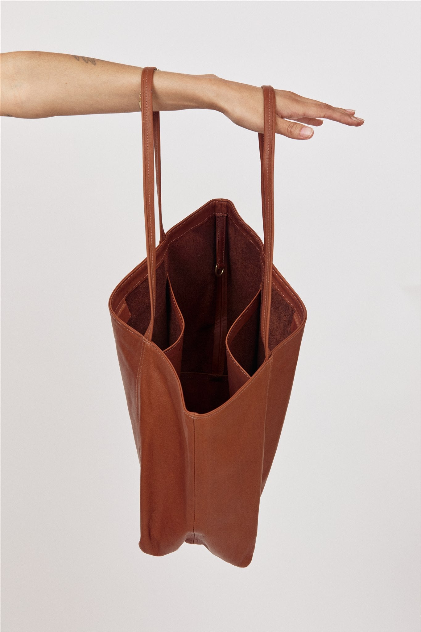 Makena Tote