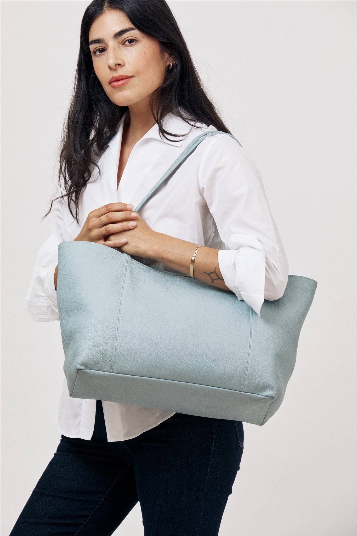 Makena Tote