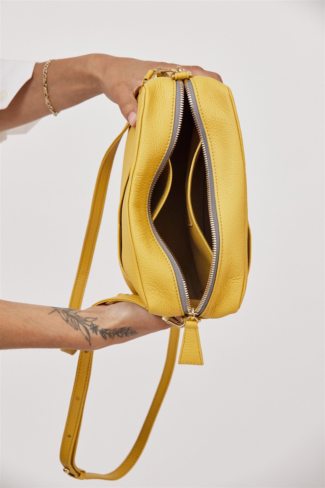 Rome Crossbody