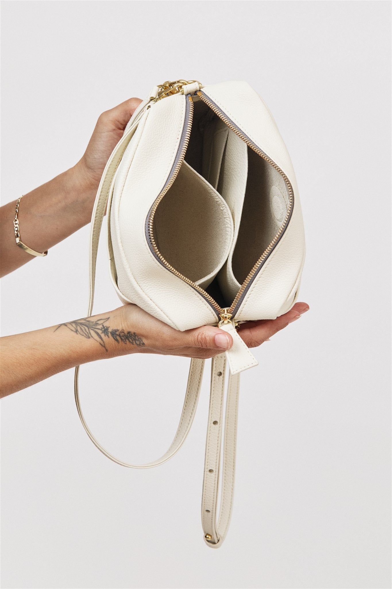 Rome Crossbody