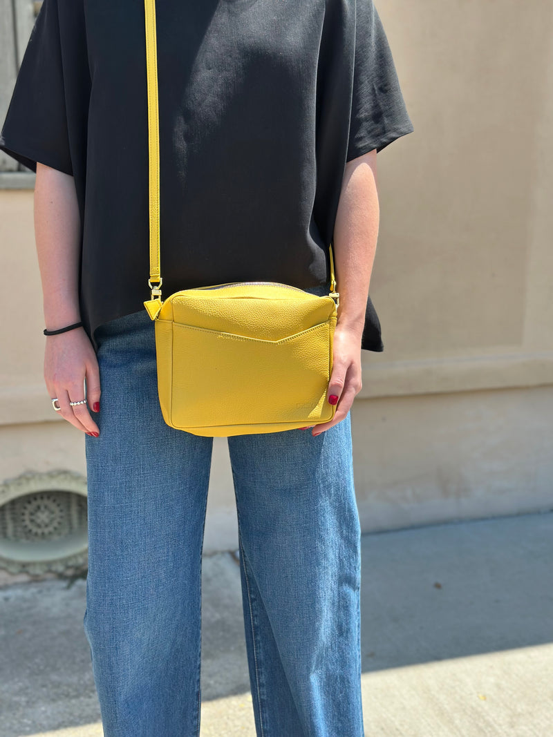 Rome Crossbody Pebble Grain